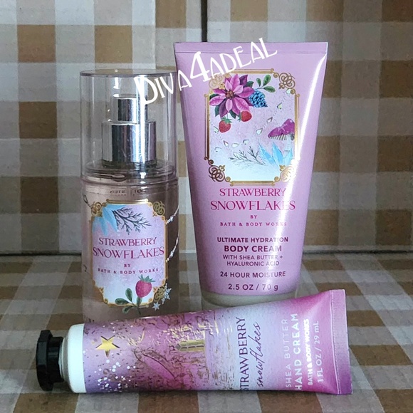 Bath & Body Works STRAWBERRY SNOWFLAKES 3PC Mini/Travel Set - Picture 1 of 2